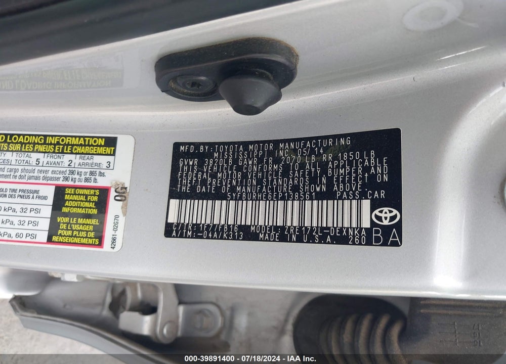 2014 TOYOTA COROLLA LE VIN: 5YFBURHE6EP138561