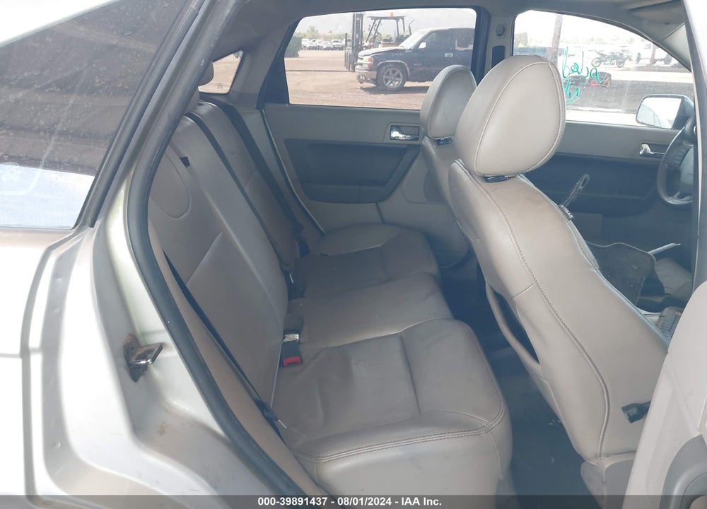 2009 FORD FOCUS SEL VIN: 1FAHP37N29W267674