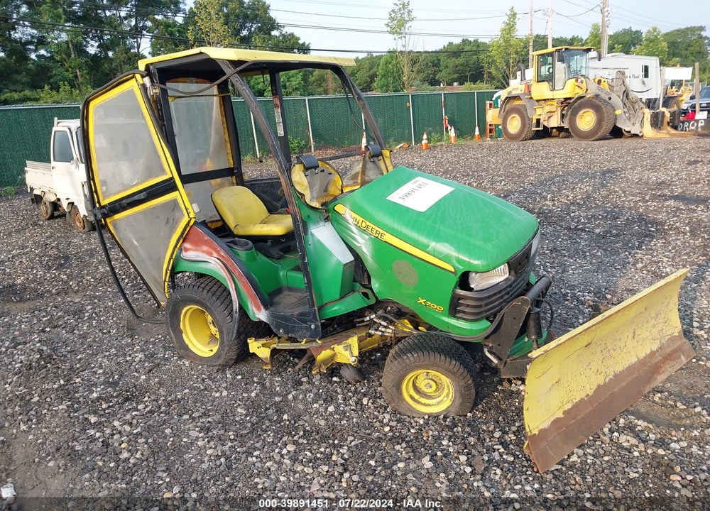2007 JOHN DEERE X700 VIN: M0X700A040449