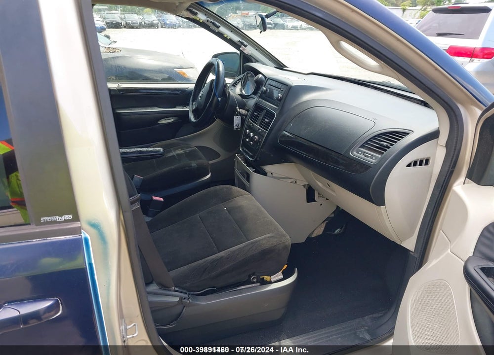 2013 DODGE GRAND CARAVAN SXT VIN: 2C4RDGCG6DR527484