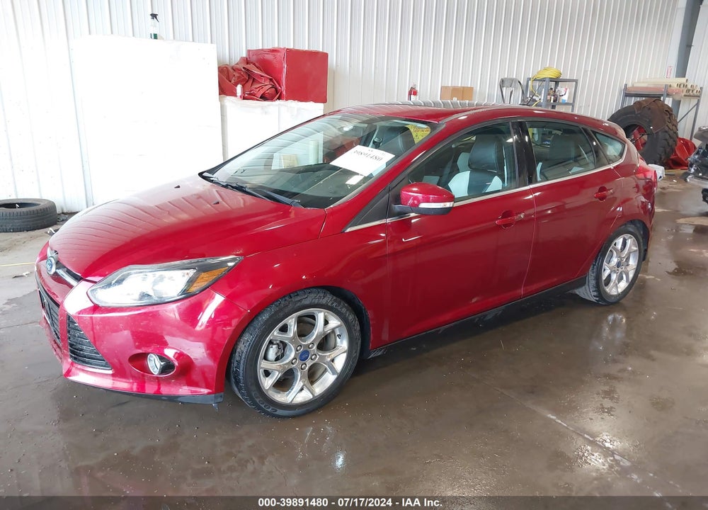 2014 FORD FOCUS TITANIUM VIN: 1FADP3N27EL131558