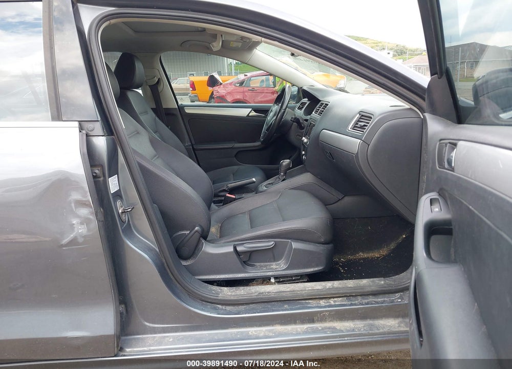 2012 VOLKSWAGEN JETTA 2.0L TDI VIN: 3VWLL7AJXCM362047