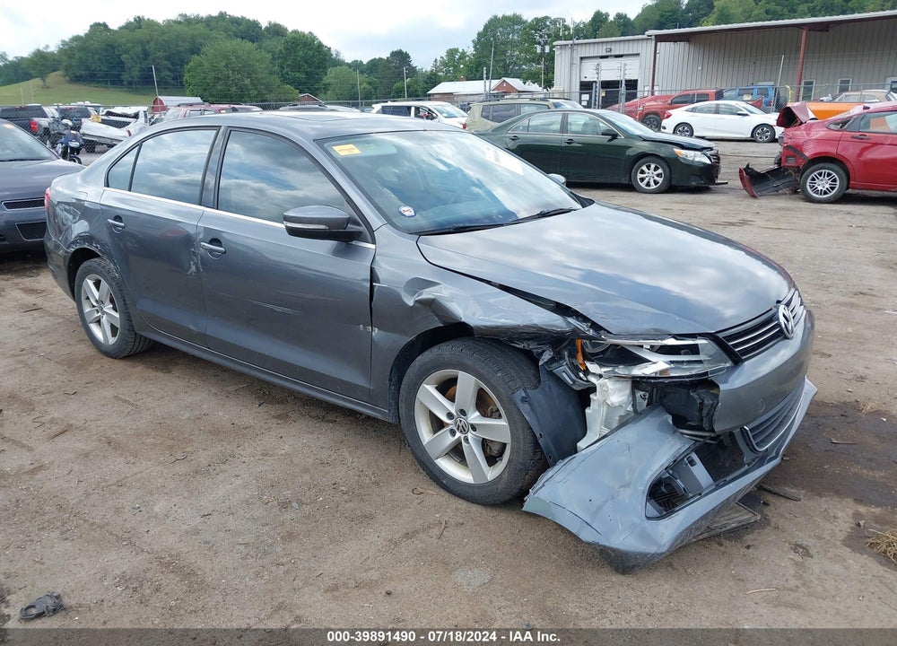 2012 VOLKSWAGEN JETTA 2.0L TDI VIN: 3VWLL7AJXCM362047