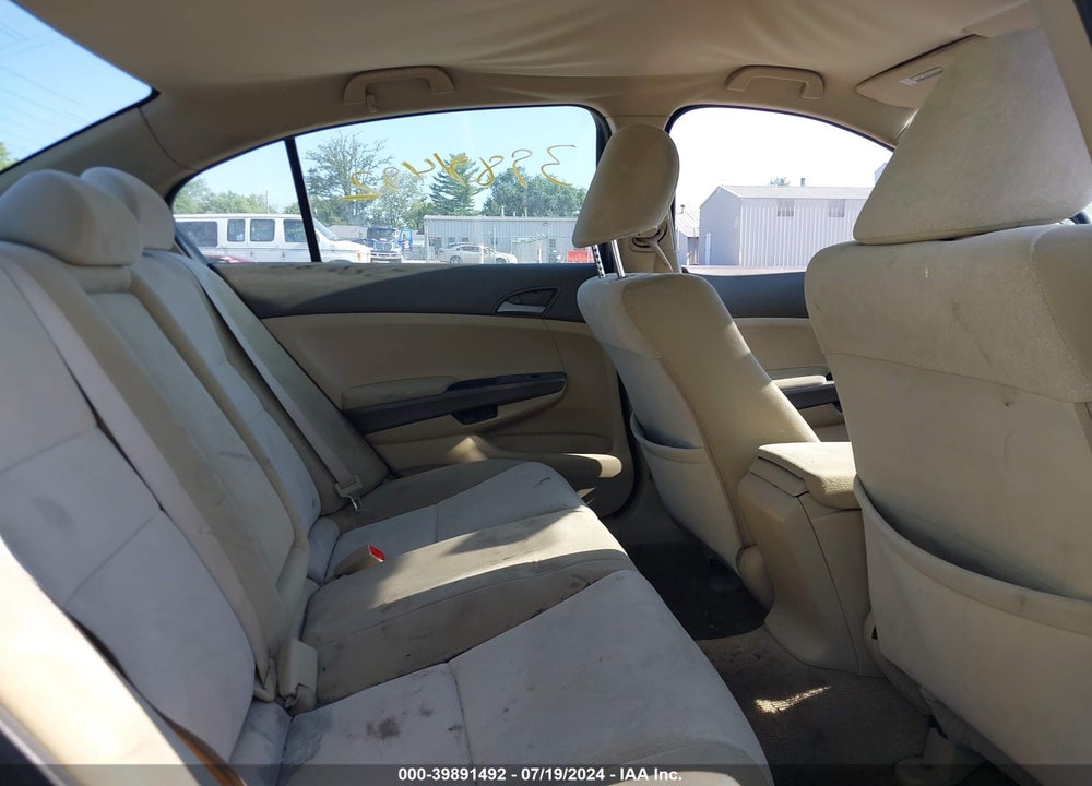 2010 HONDA ACCORD 2.4 LX VIN: 1HGCP2F39AA076402