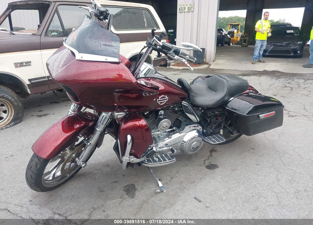 2018 HARLEY-DAVIDSON FLTRX ROAD GLIDE VIN: 1HD1KHC13JB621657