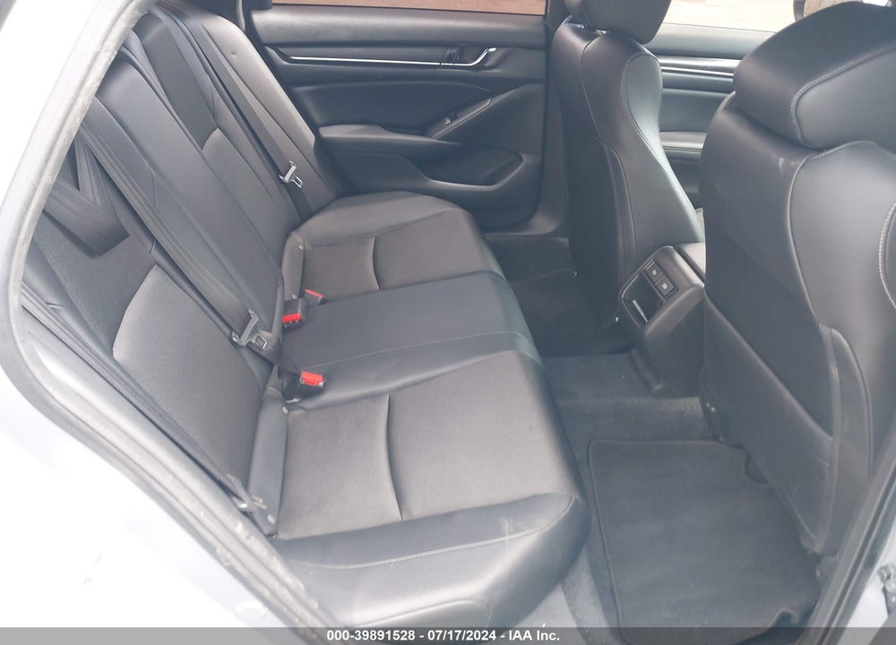 2022 HONDA ACCORD SPORT VIN: 1HGCV1F3XNA028557