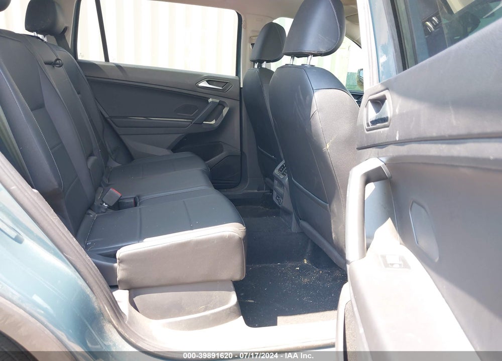 2019 VOLKSWAGEN TIGUAN 2.0T SE/2.0T SEL/2.0T SEL R-LINE/2.0T SEL R-LINE BLACK VIN: 3VV2B7AX7KM096332