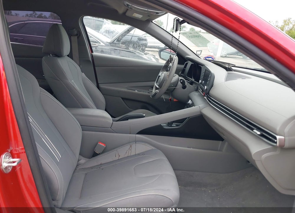 2023 HYUNDAI ELANTRA SEL VIN: 5NPLM4AG8PH105192