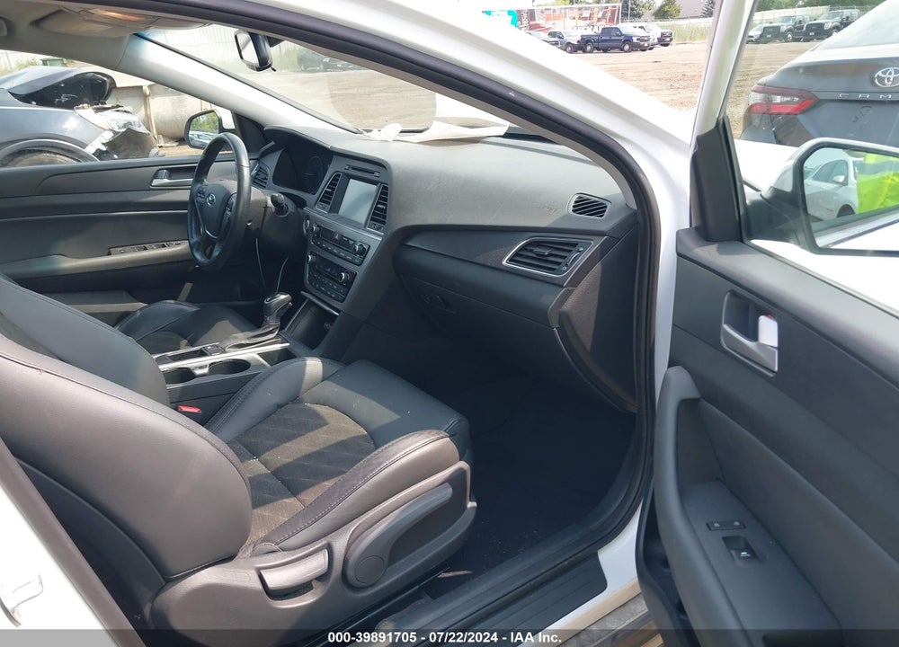 2016 HYUNDAI SONATA SPORT VIN: 5NPE34AF5GH315266