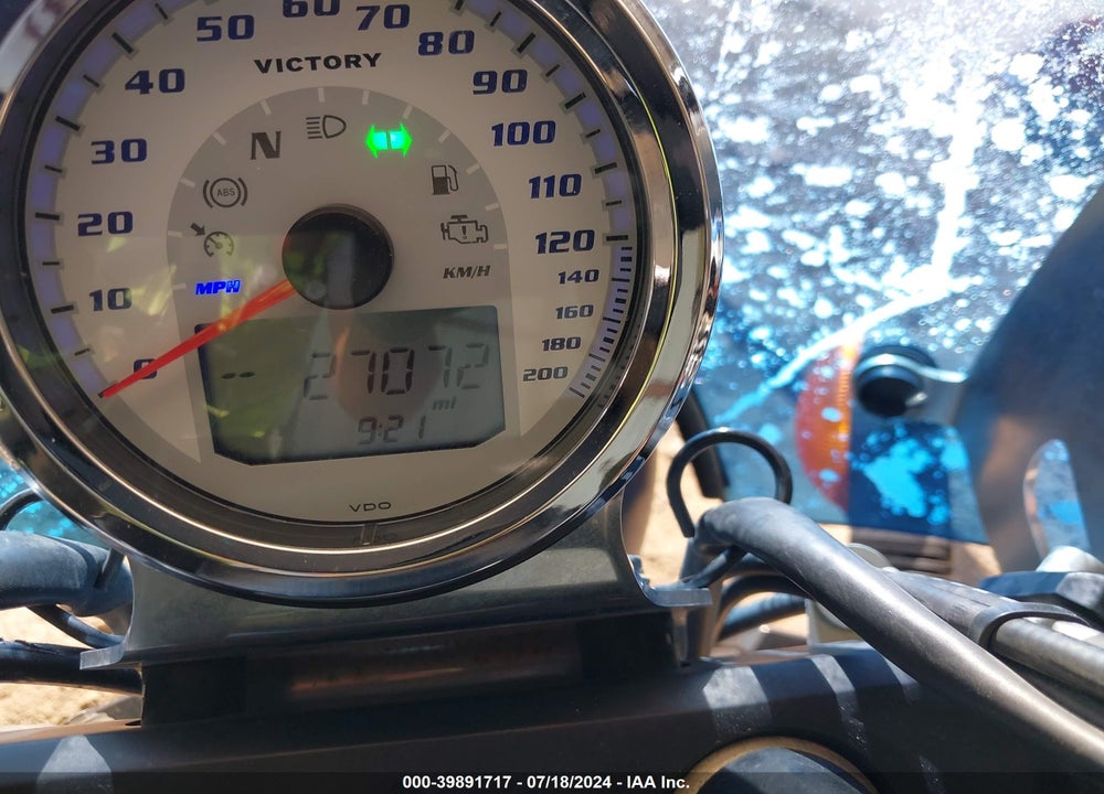 2014 VICTORY MOTORCYCLES HIGH-BALL VIN: 5VPWB36N4E3036287