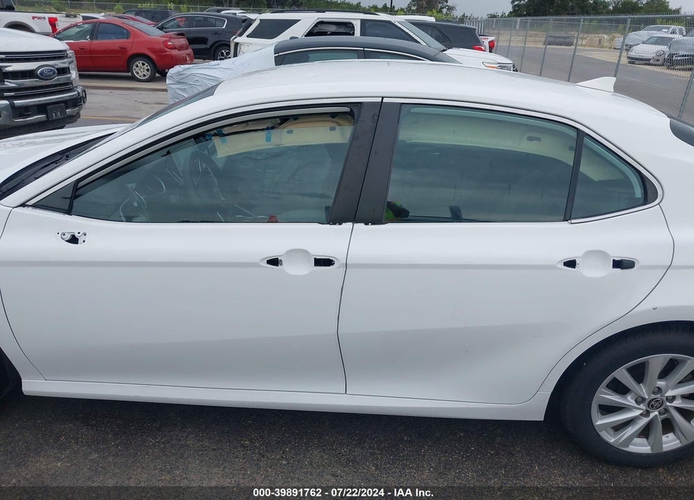 2021 TOYOTA CAMRY VIN: 4T1C11AK6MU442937