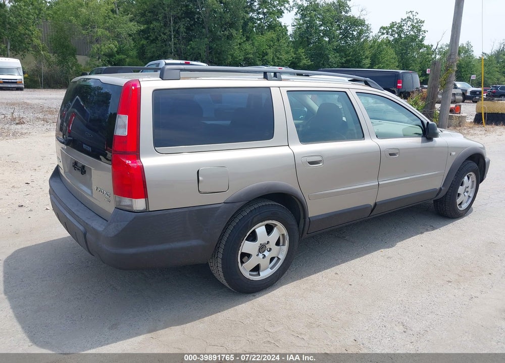 2001 VOLVO V70 XC VIN: YV1SZ58D611000254