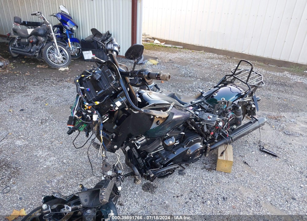 2021 HARLEY-DAVIDSON FLTRXS VIN: 1HD1KTP19MB675918