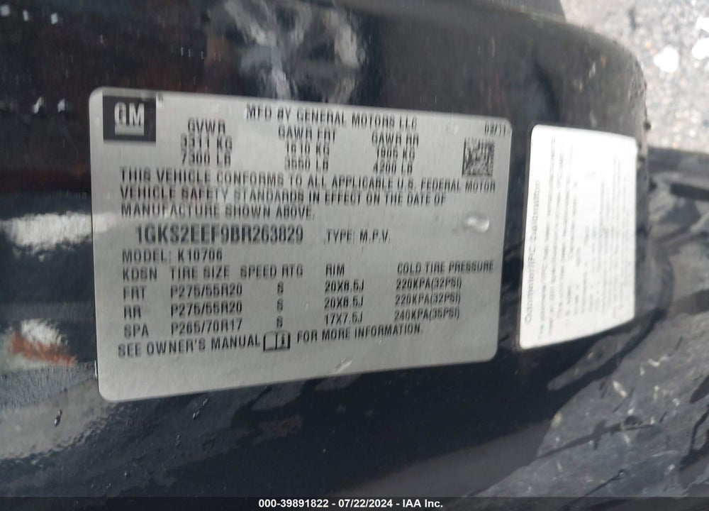 2011 GMC YUKON DENALI VIN: 1GKS2EEF9BR263829
