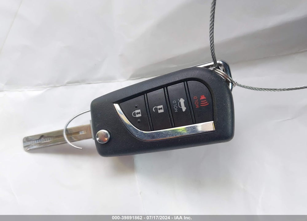 2022 TOYOTA COROLLA LE VIN: 5YFEPMAE5NP274861