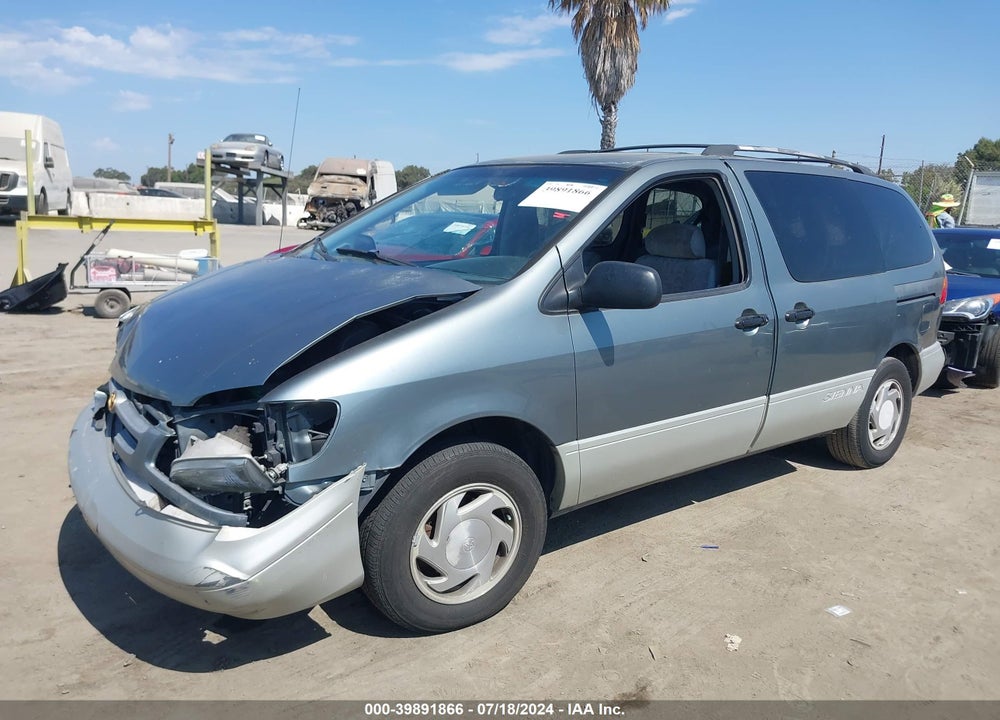 1999 TOYOTA SIENNA XLE VIN: 4T3ZF13C3XU105123
