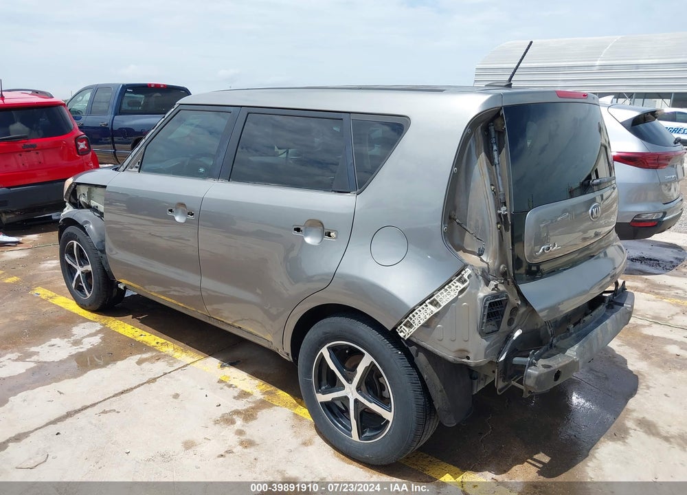 2015 KIA SOUL VIN: KNDJN2A24F7168192