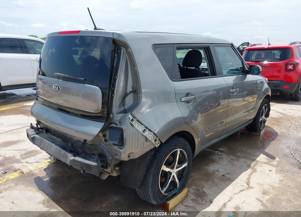 2015 KIA SOUL VIN: KNDJN2A24F7168192