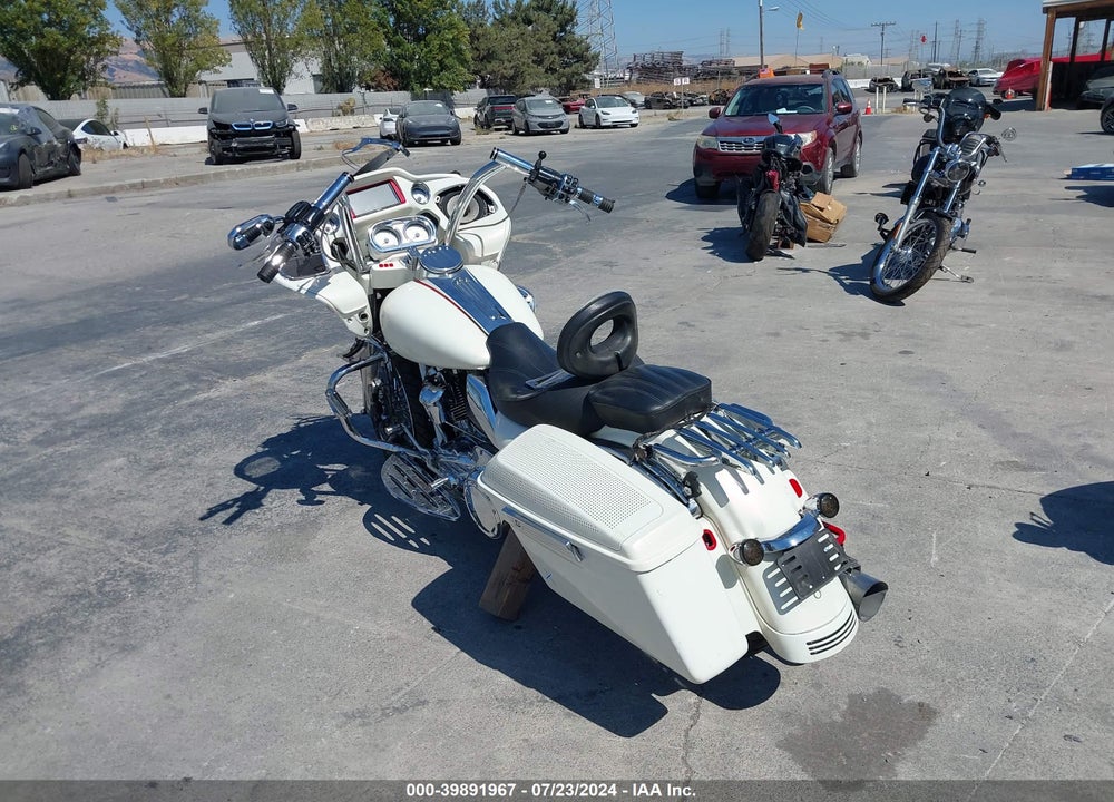 2020 HARLEY-DAVIDSON FLTRX VIN: 1HD1KHC28LB636683
