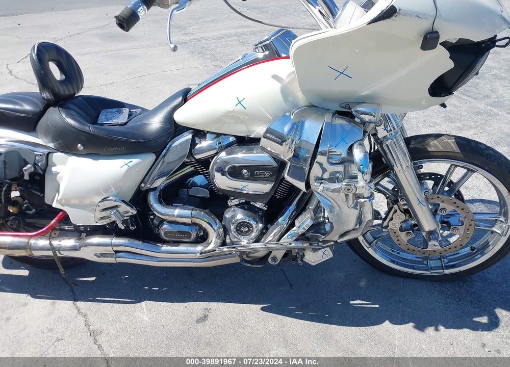 2020 HARLEY-DAVIDSON FLTRX VIN: 1HD1KHC28LB636683