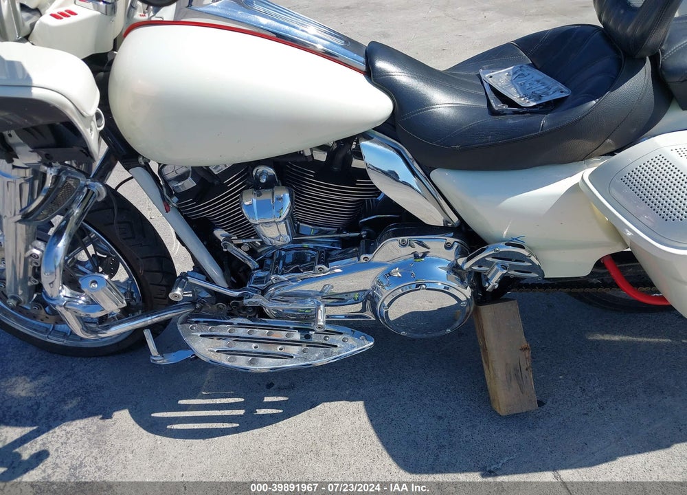 2020 HARLEY-DAVIDSON FLTRX VIN: 1HD1KHC28LB636683