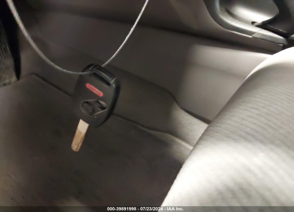 2010 HONDA CIVIC LX VIN: 2HGFA1F56AH557350
