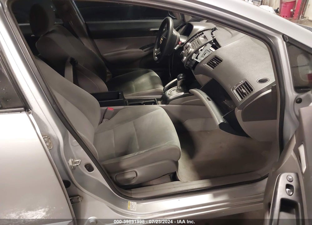 2010 HONDA CIVIC LX VIN: 2HGFA1F56AH557350