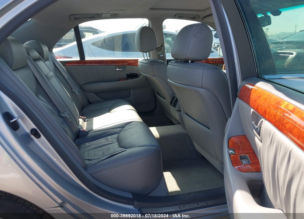 2005 LEXUS LS 430 VIN: JTHBN36F755019497