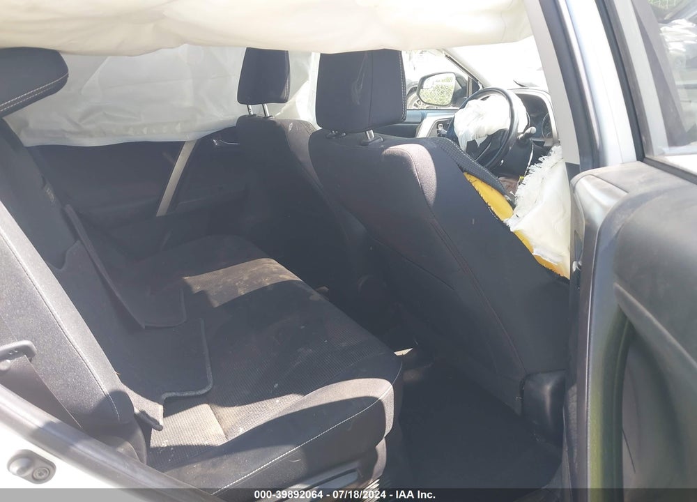 2016 TOYOTA RAV4 HYBRID XLE VIN: JTMRJREV9GD055854