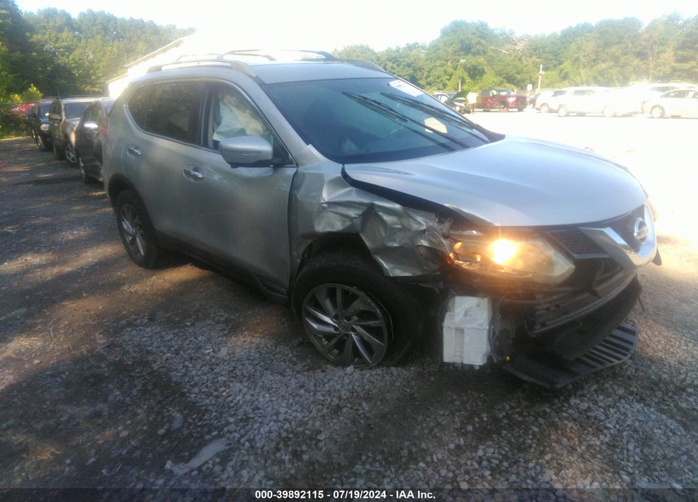 2015 NISSAN ROGUE SL VIN: 5N1AT2MV8FC793659