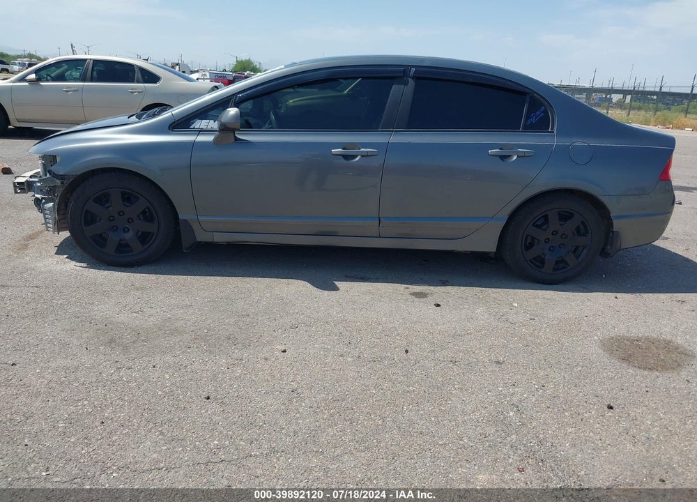 2010 HONDA CIVIC LX VIN: 19XFA1F57AE074136