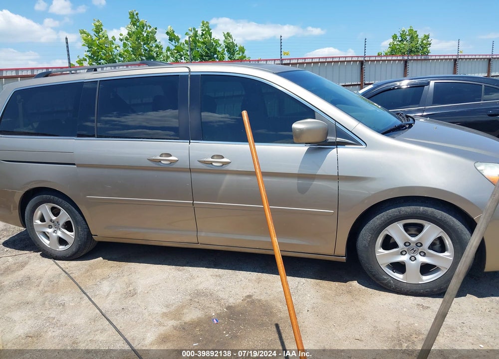 2005 HONDA ODYSSEY TOURING VIN: 5FNRL38885B000458