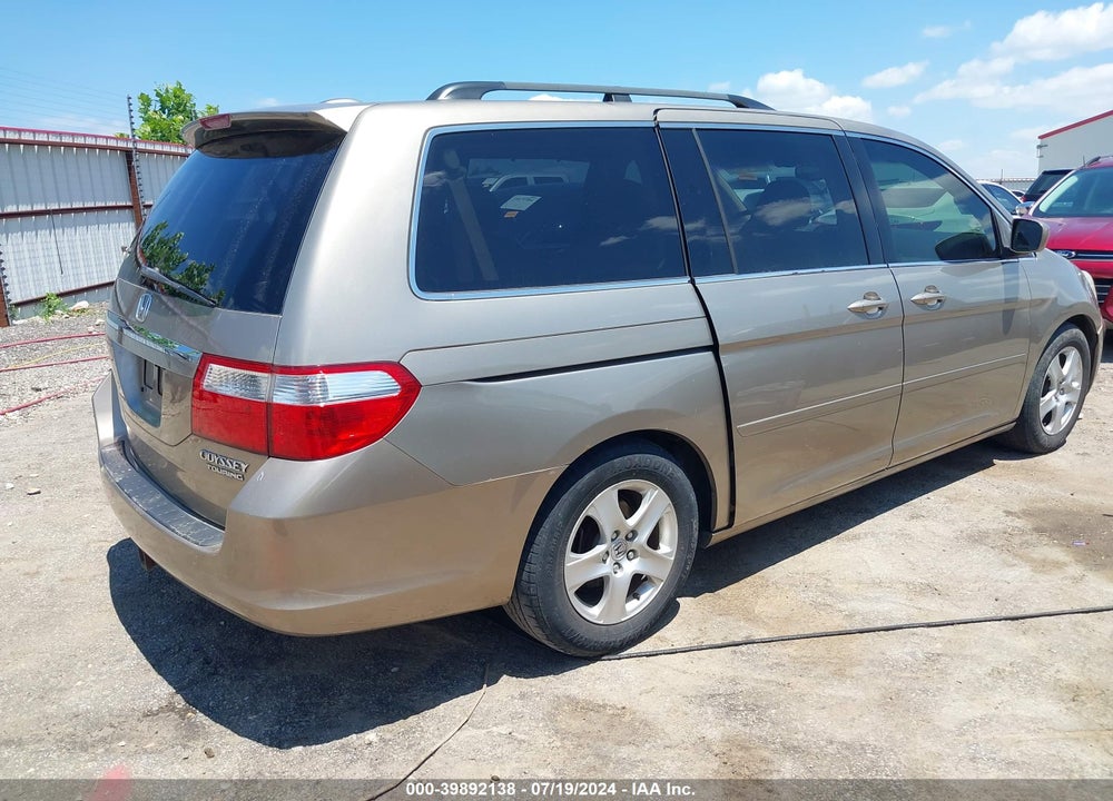 2005 HONDA ODYSSEY TOURING VIN: 5FNRL38885B000458