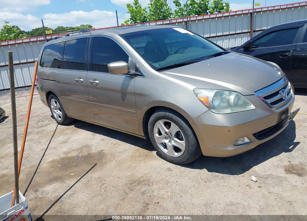 2005 HONDA ODYSSEY TOURING VIN: 5FNRL38885B000458
