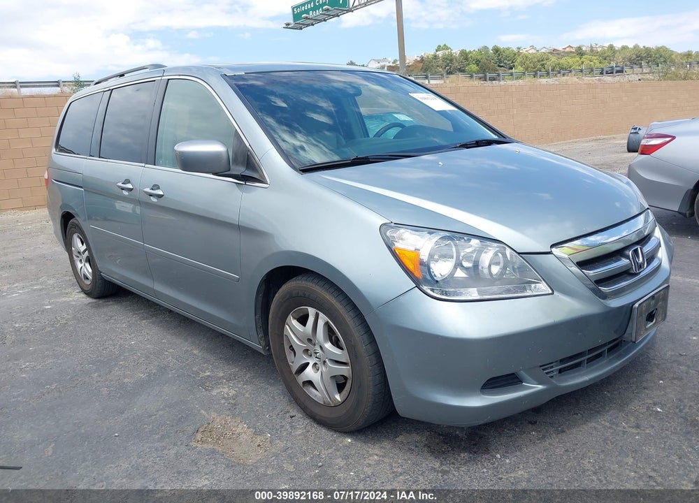 2005 HONDA ODYSSEY EX-L VIN: 5FNRL38665B038124