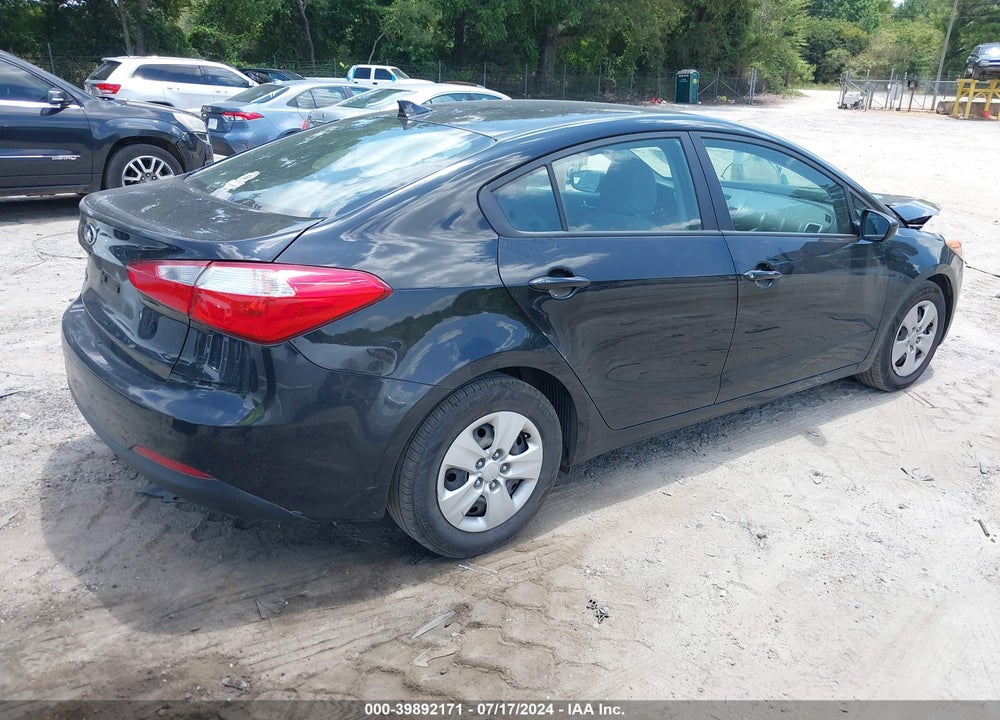 2015 KIA FORTE LX VIN: KNAFK4A69F5371729