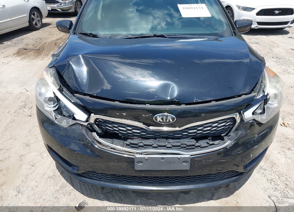 2015 KIA FORTE LX VIN: KNAFK4A69F5371729