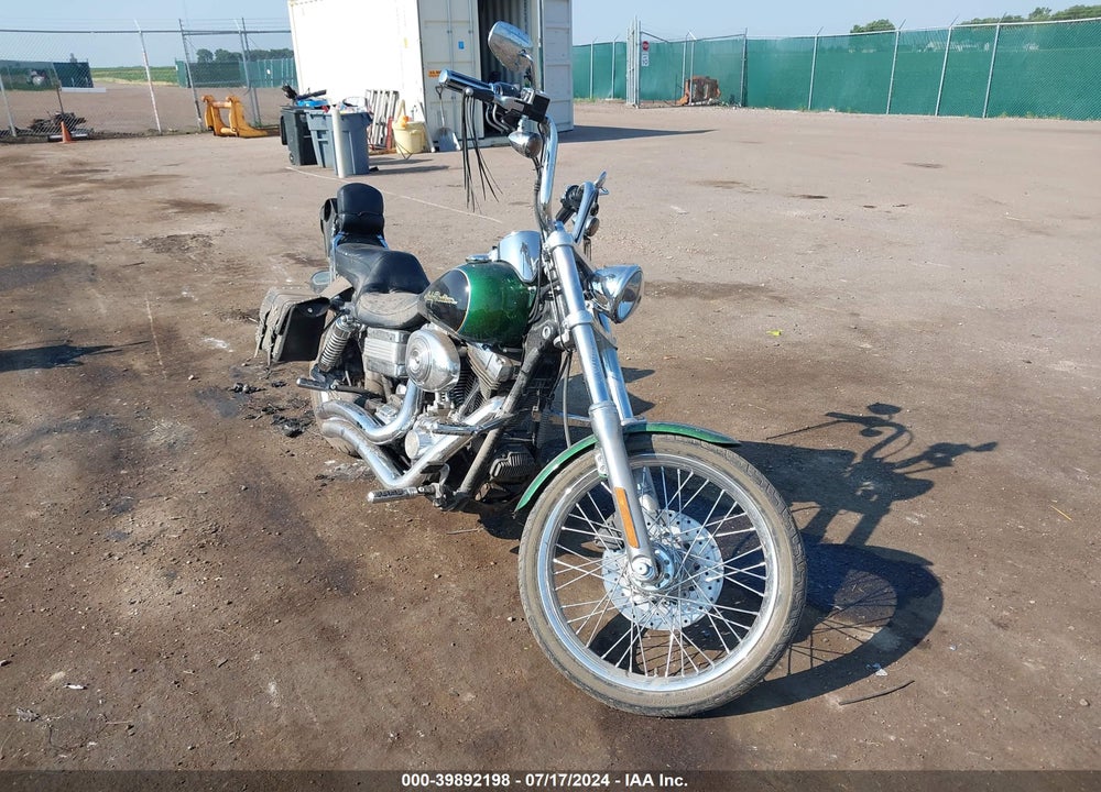 2006 HARLEY-DAVIDSON FXDWGI VIN: 1HD1GP1146K324144