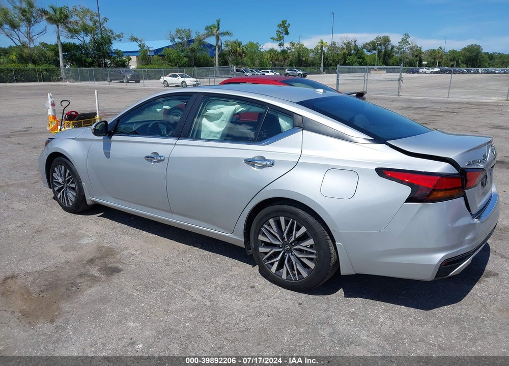 2023 NISSAN ALTIMA SV FWD VIN: 1N4BL4DV9PN303598