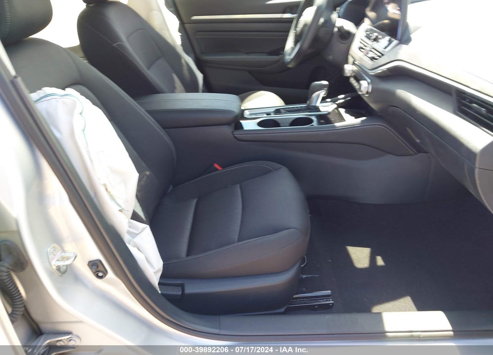 2023 NISSAN ALTIMA SV FWD VIN: 1N4BL4DV9PN303598