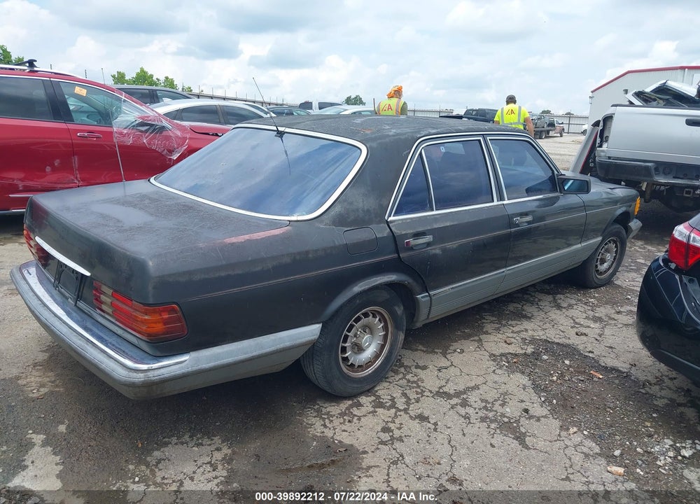 1985 MERCEDES-BENZ 300 SD VIN: WDBCB20C9FA159937