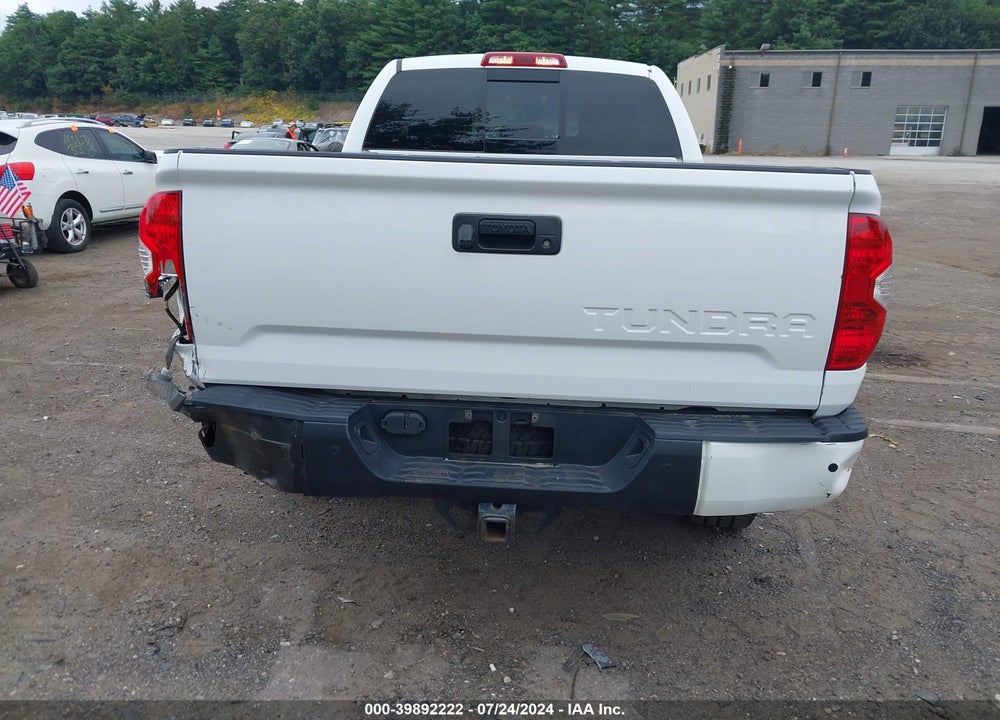 2019 TOYOTA TUNDRA LIMITED 5.7L V8 VIN: 5TFBY5F1XKX827867