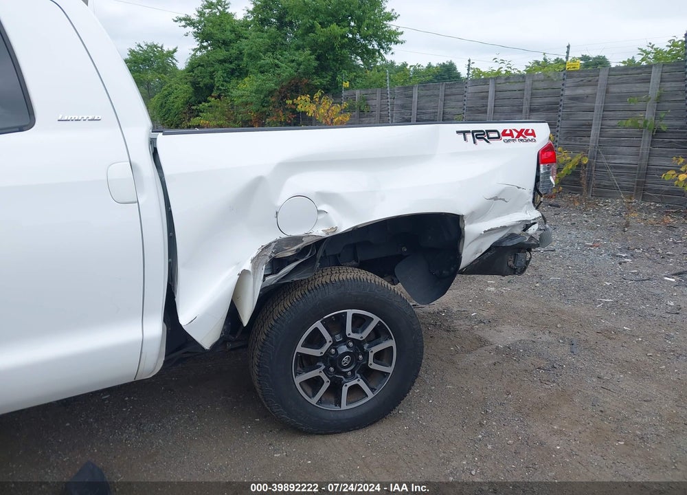 2019 TOYOTA TUNDRA LIMITED 5.7L V8 VIN: 5TFBY5F1XKX827867