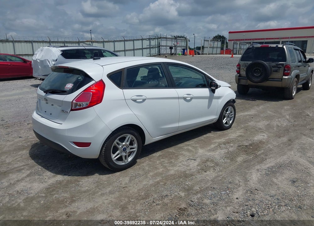 2017 FORD FIESTA SE VIN: 3FADP4EJ9HM149656