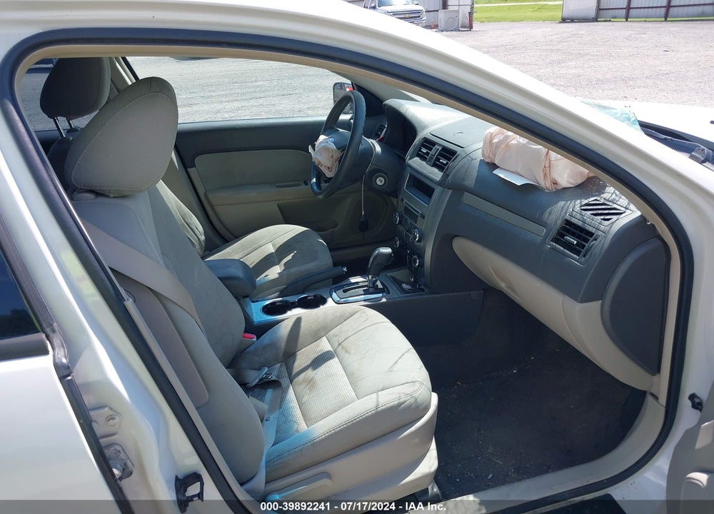 2010 FORD FUSION S VIN: 3FAHP0GA8AR395064