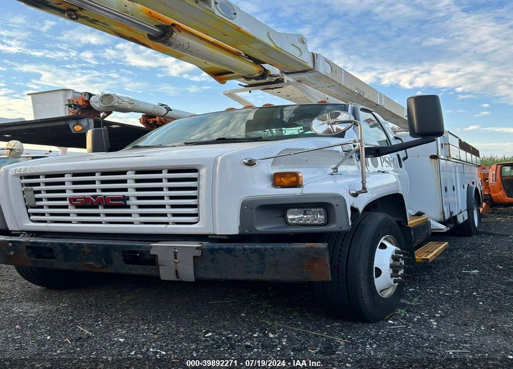 2009 GMC TC8500 VIN: 1GDP8C1B29F400768