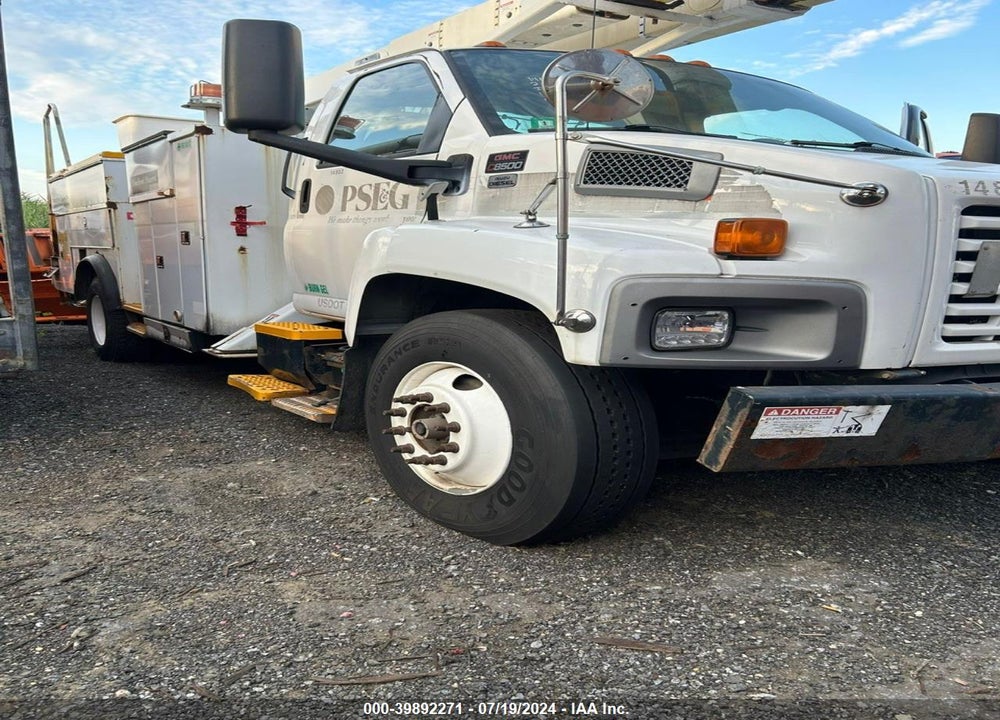 2009 GMC TC8500 VIN: 1GDP8C1B29F400768
