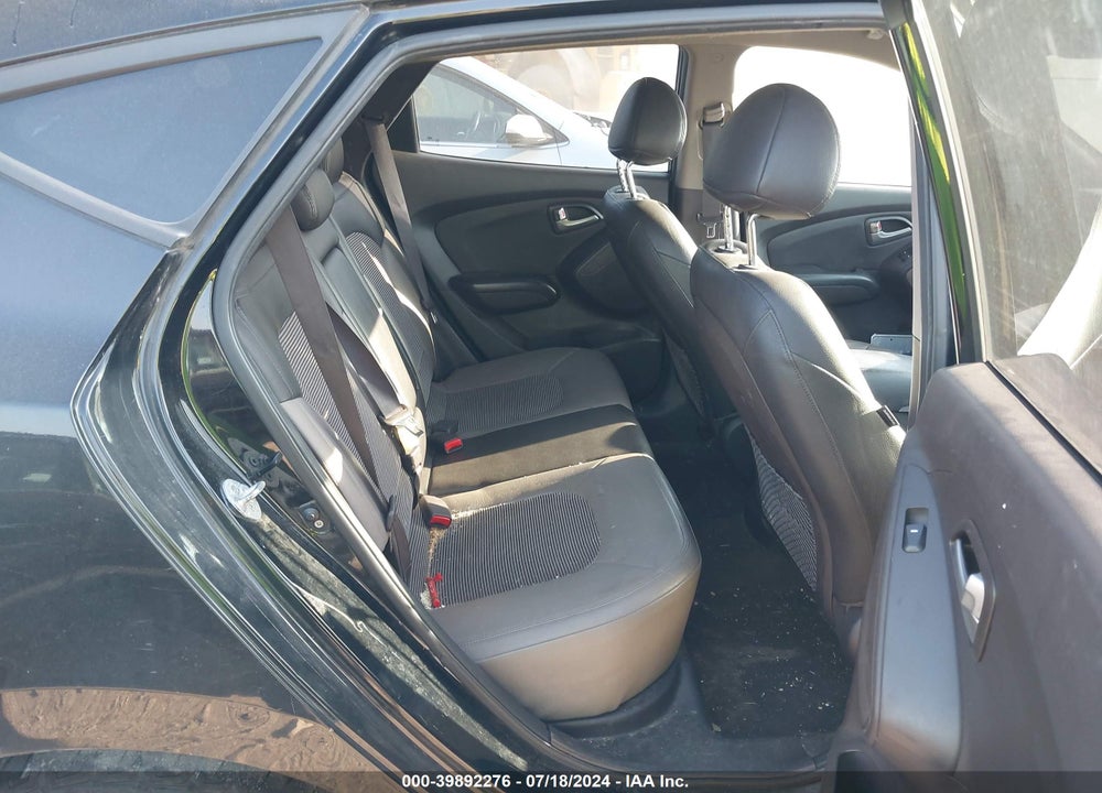 2010 HYUNDAI TUCSON GLS VIN: KM8JUCAC9AU070931