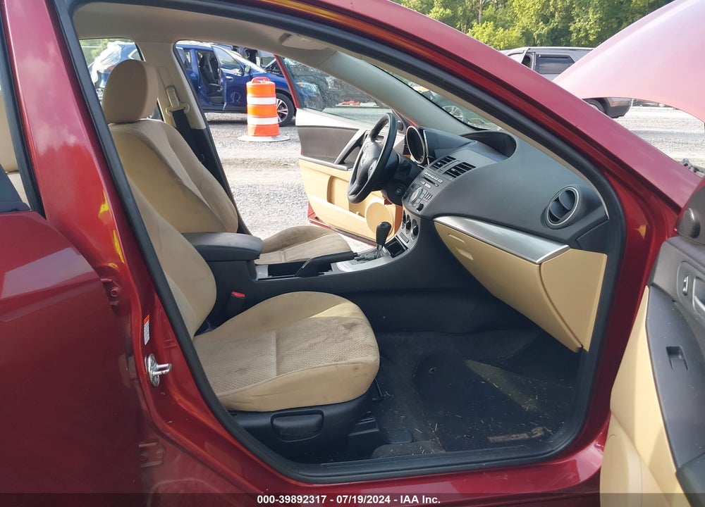 2010 MAZDA 3 I TOURING VIN: JM1BL1SF5A1256797