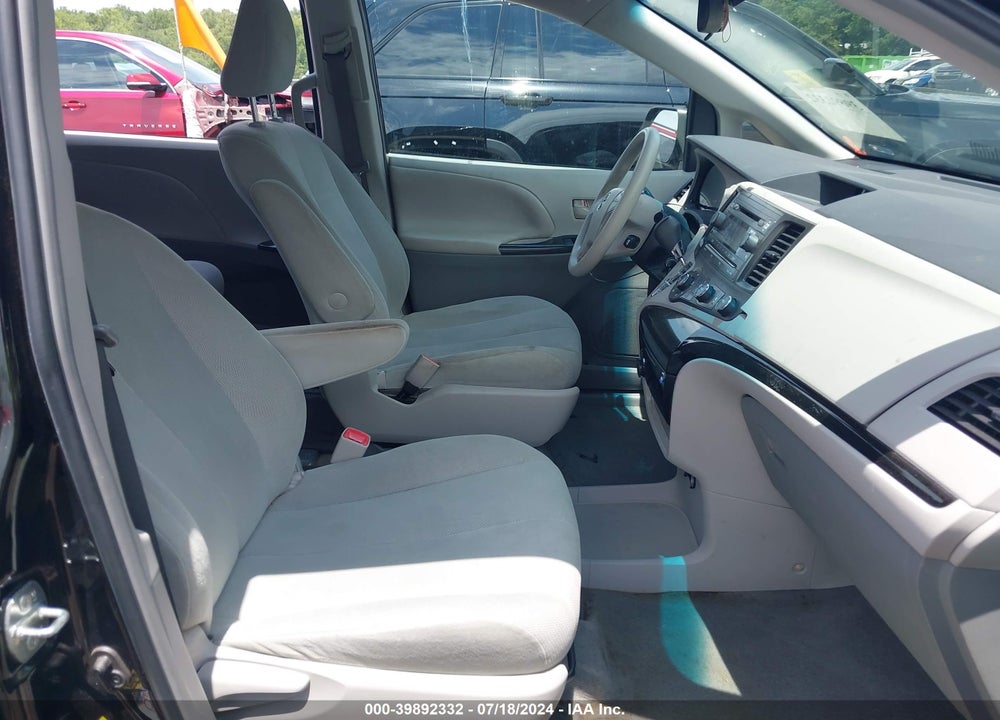 2012 TOYOTA SIENNA BASE V6 7 PASSENGER VIN: 5TDZK3DC5CS253274